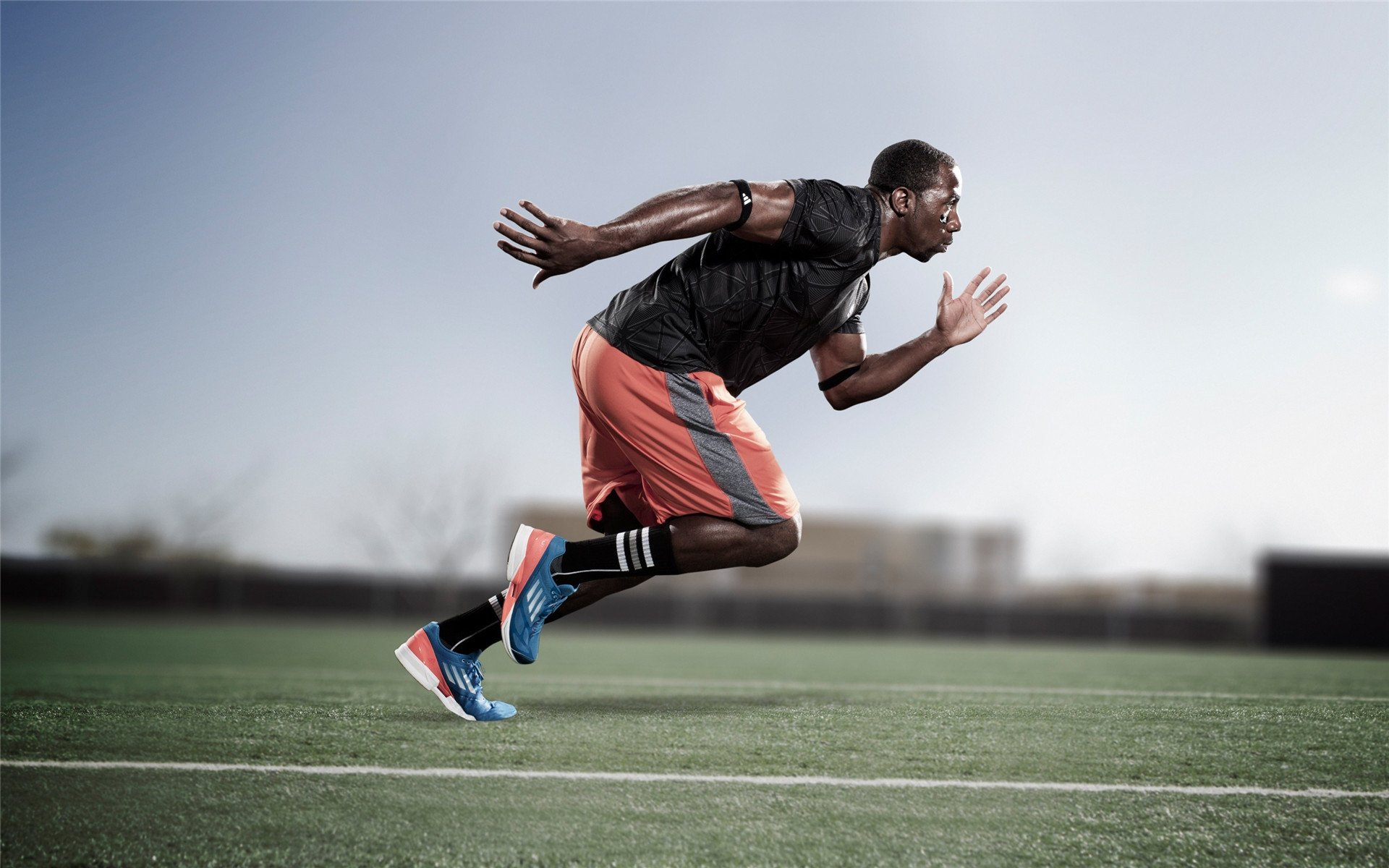 ac米兰足球队-青少年运动损伤防护知识传播策略,青少年运动防护和损伤的预防